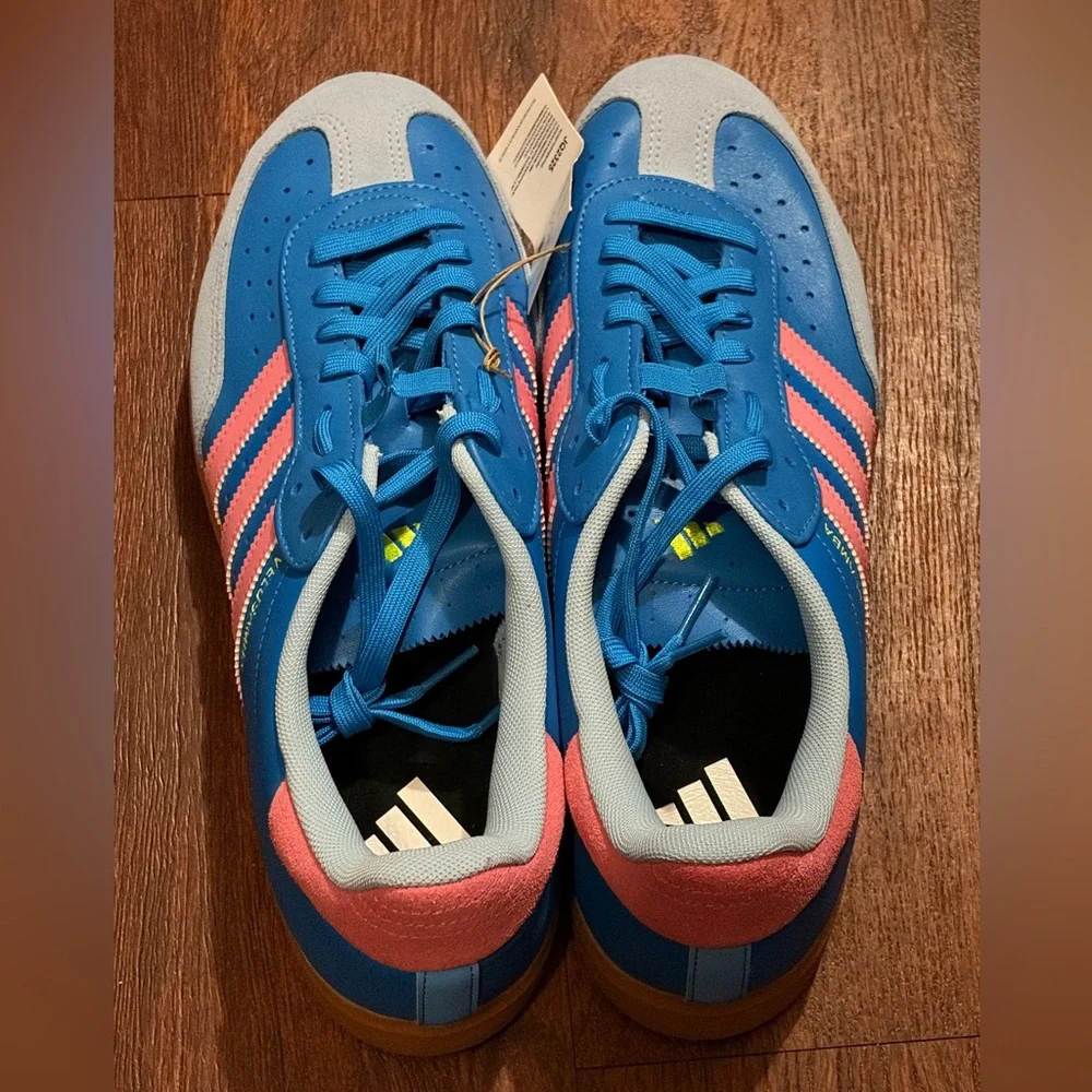 Adidas size 9.5